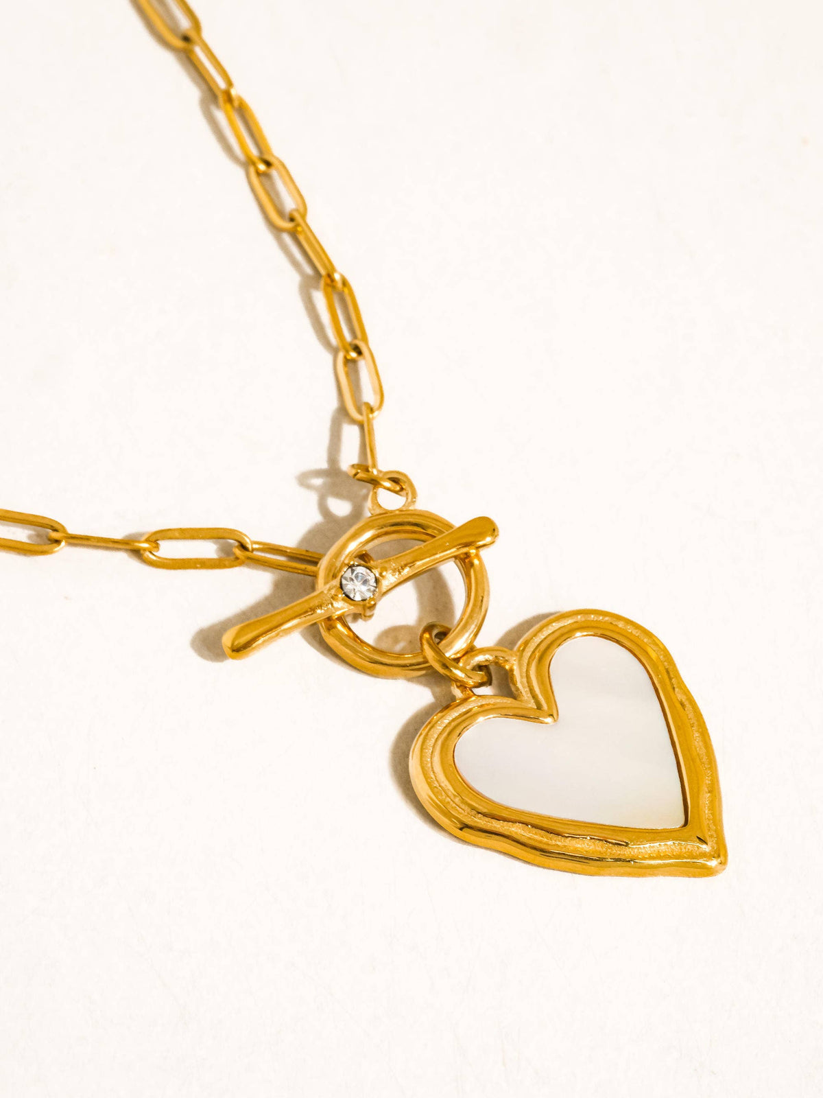 18K Gold Non-Tarnish Shell Heart Necklace