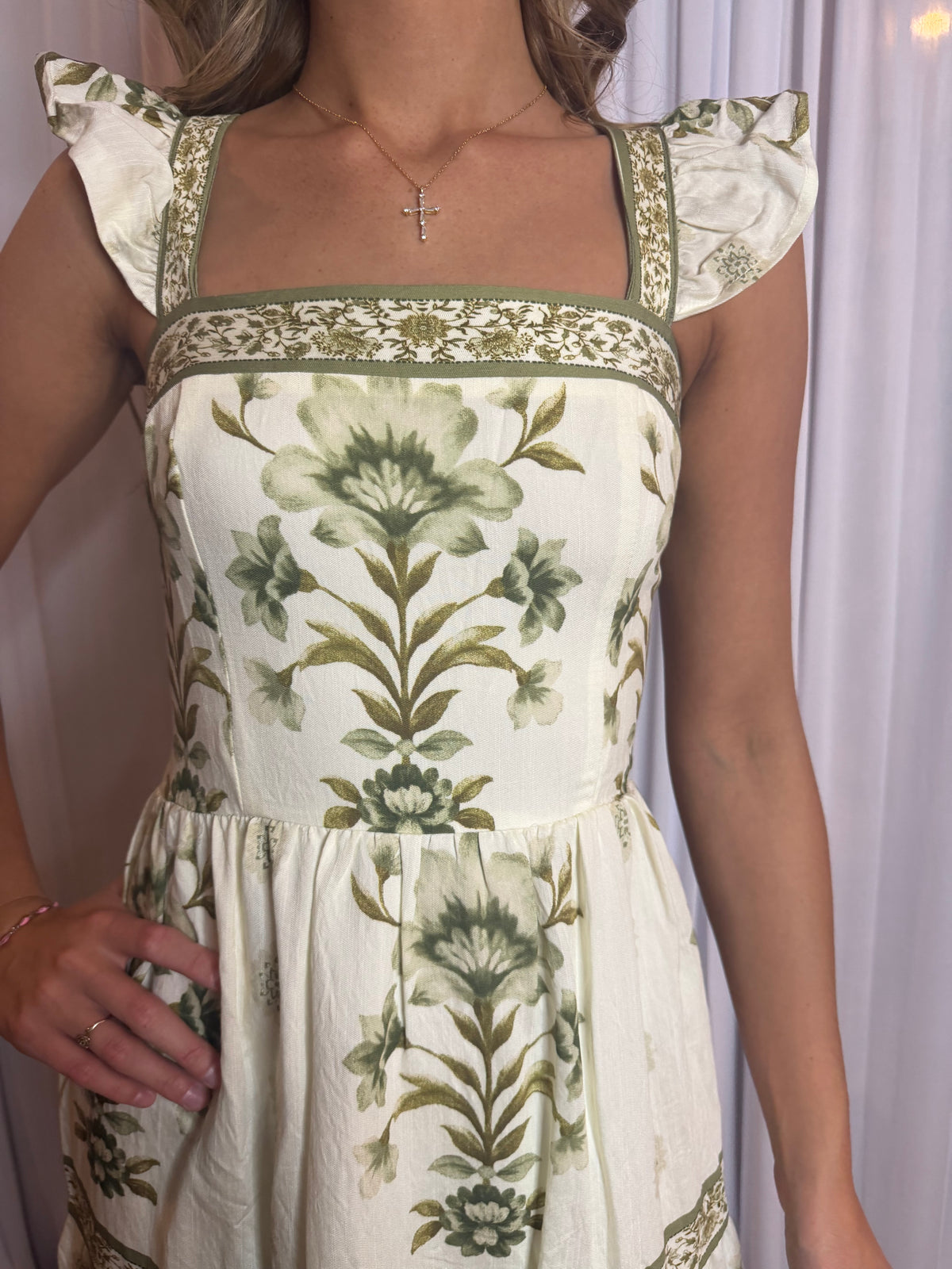 ABSTRACT FLORAL RUFFLE STRAP TIERED MIDI DRESS