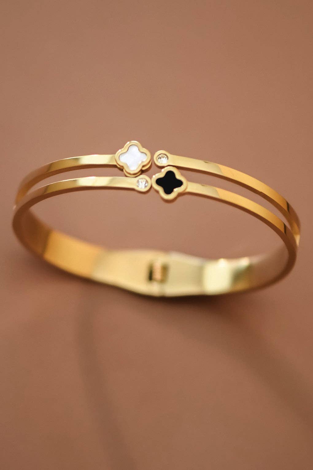 18K Gold PVD Plated Waterproof Stainless Steel Bangle - 7733